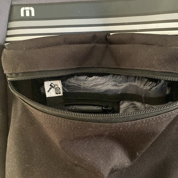 Travis Mathew backpack. - Picture 5 of 7